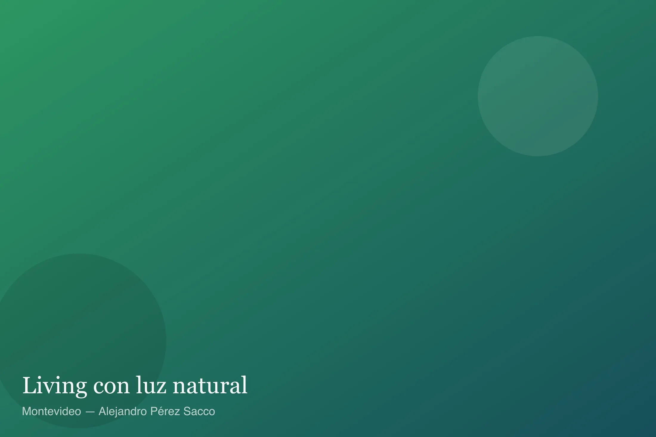 Living con luz natural en apartamento de Pocitos